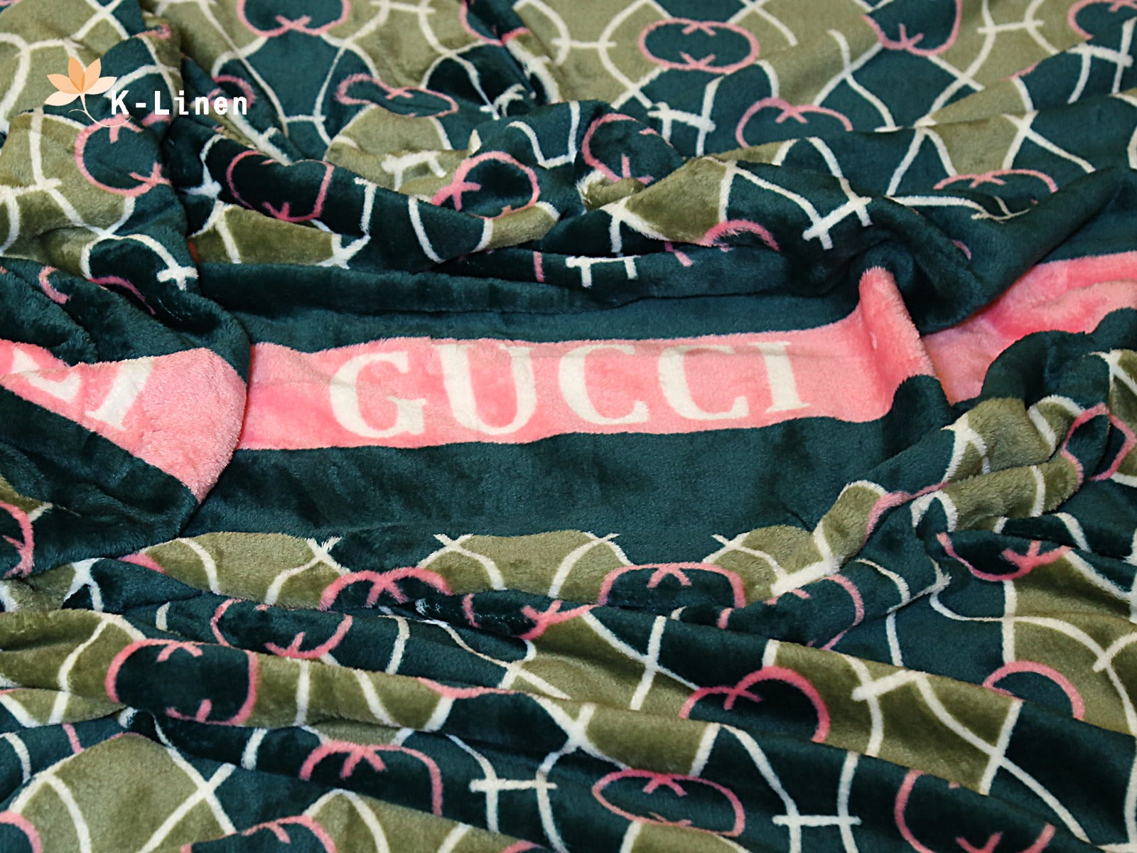 printed fleece blanket gucci green